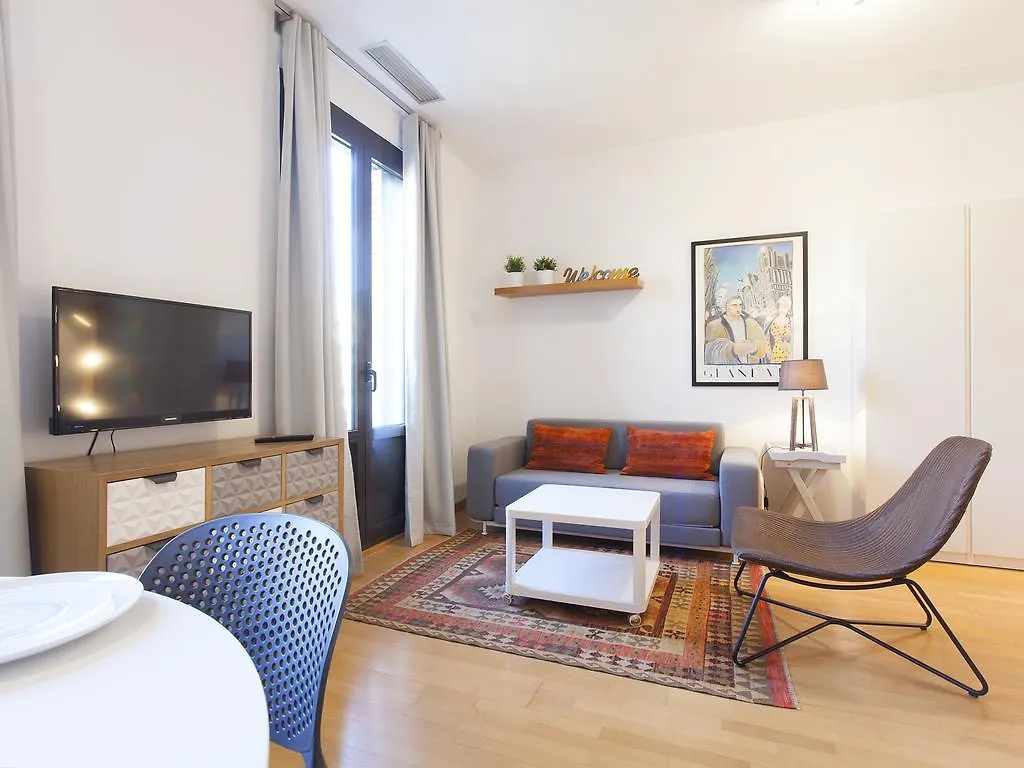 Gran Via City Center Apartment 바르셀로나
